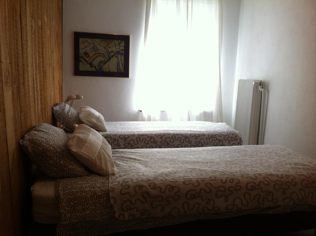 Guest House Backhouse Brüsszel Kültér fotó